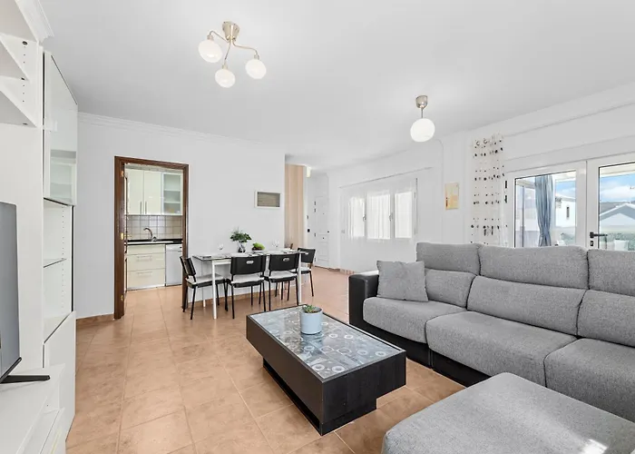 Daire Home2book Stunning & Terrace